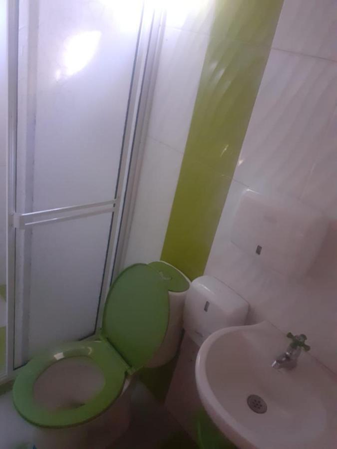 Hostal Los Wichos Минка Екстериор снимка