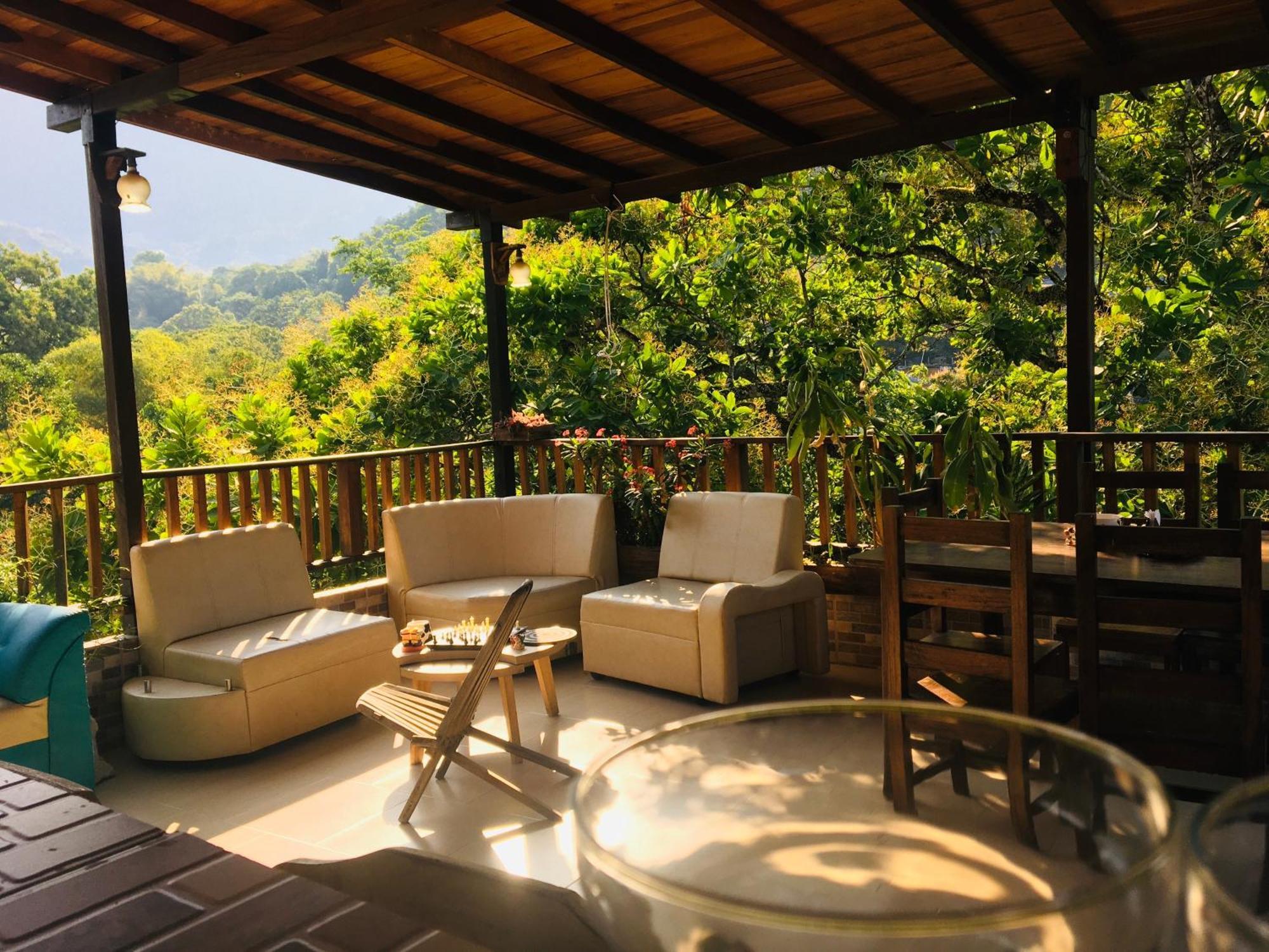 Hostal Los Wichos Минка Екстериор снимка