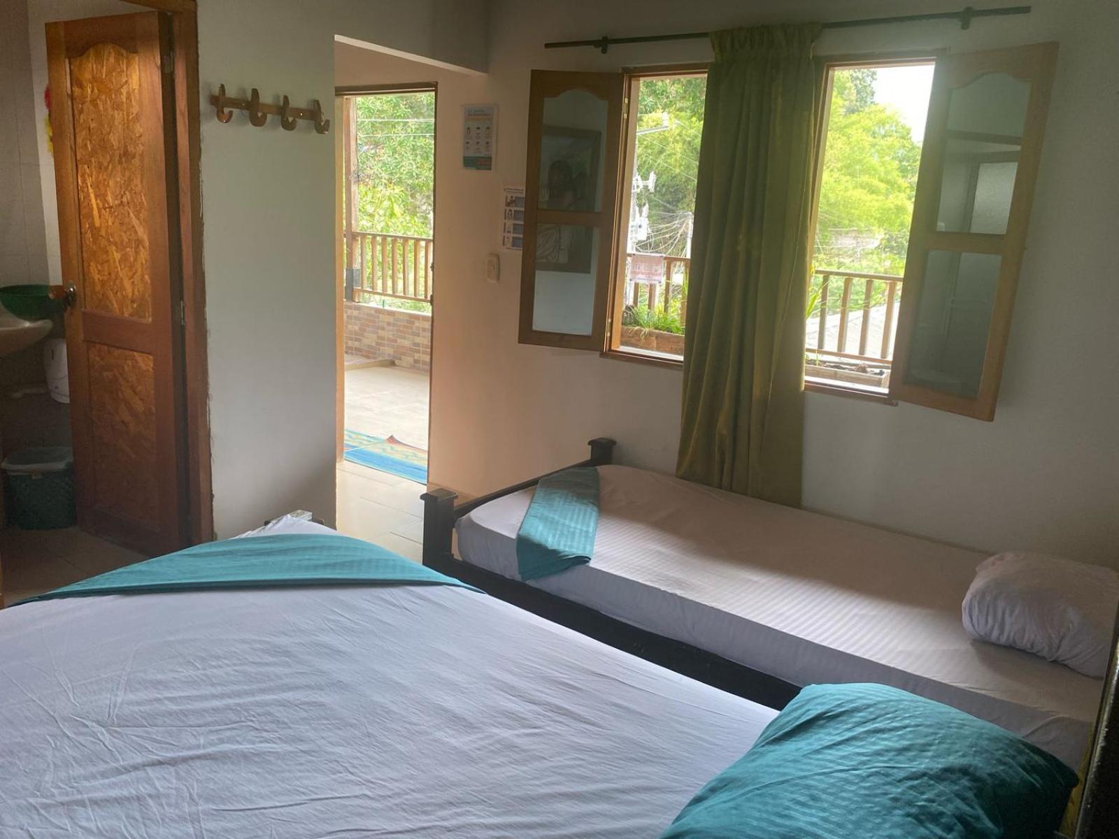 Hostal Los Wichos Минка Екстериор снимка