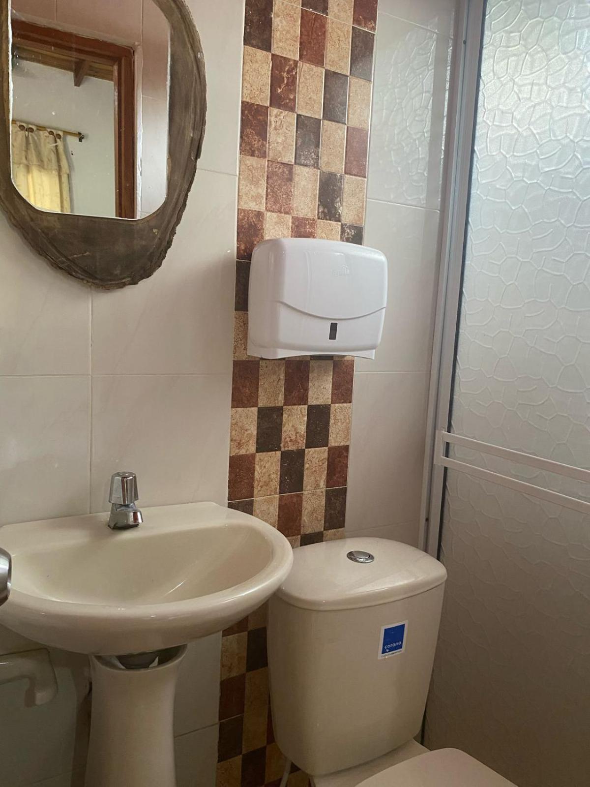 Hostal Los Wichos Минка Екстериор снимка