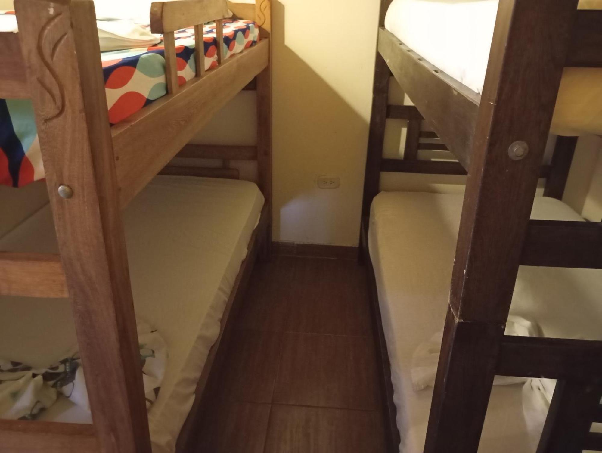 Hostal Los Wichos Минка Екстериор снимка